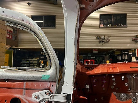 tsaratrawrt879rw5g654@ (17)7