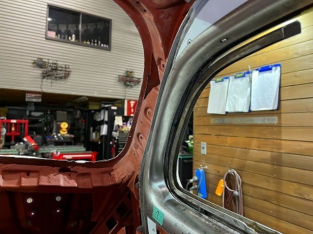 tsaratrawrt879rw5g654@ (19)7