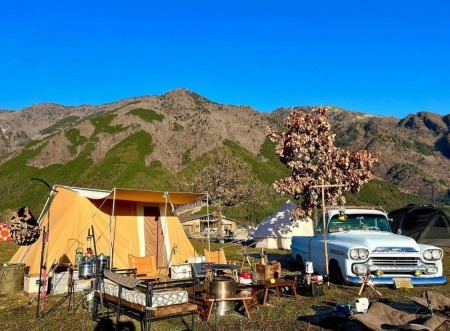 hjeurywuywr98et946tey (5)