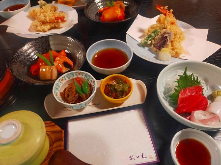 theqyhqetyhqte484h4ethet4et84h (27)