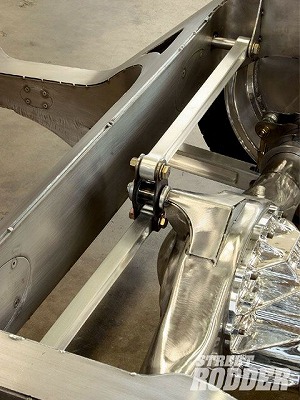 0902sr_12_z+roseville_rod_custom_1949_1951_mercury_chassis+watt_linkage.jpg