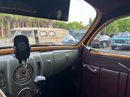 54565665698998998 (7)