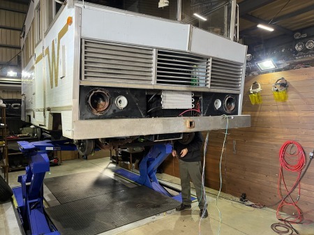 ghjryjruiteuie5578i 1(9)