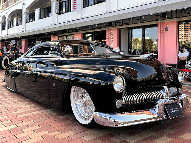 50 MERCURY *Ox Blood*