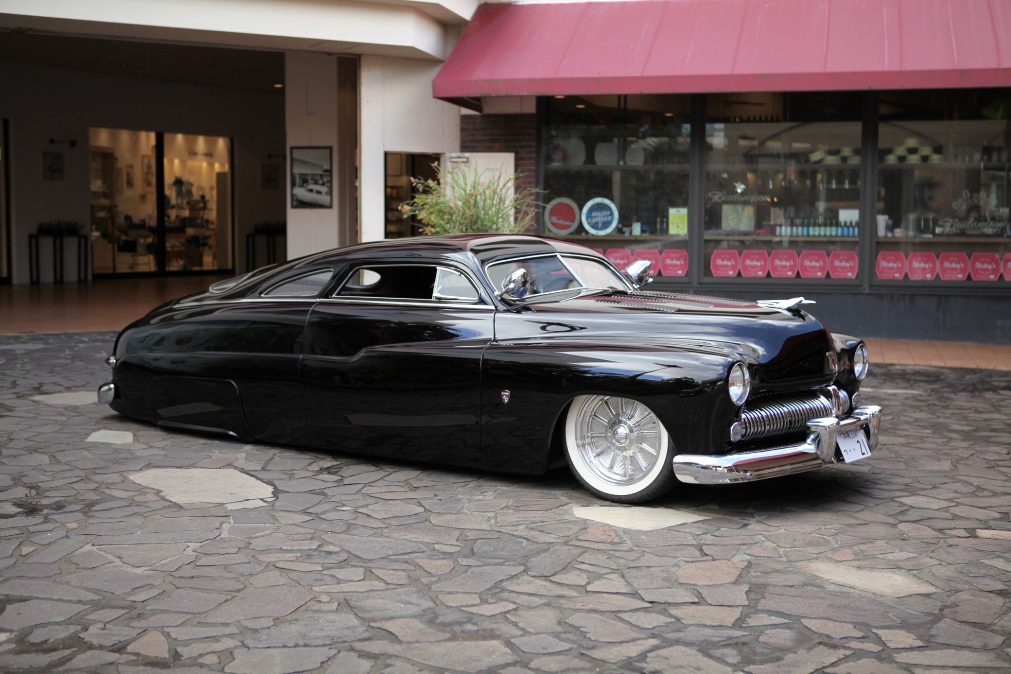 50 MERCURY *Ox Blood*