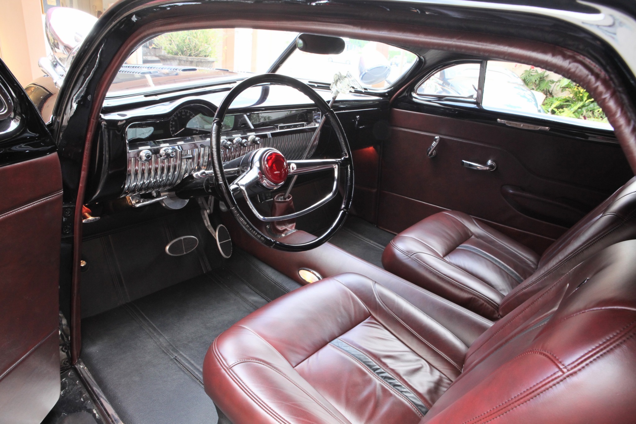 50 MERCURY *Ox Blood*