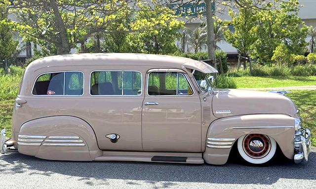 54 CHEVY SUBURBAN